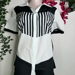 ♠️ Black & White Top ♠️